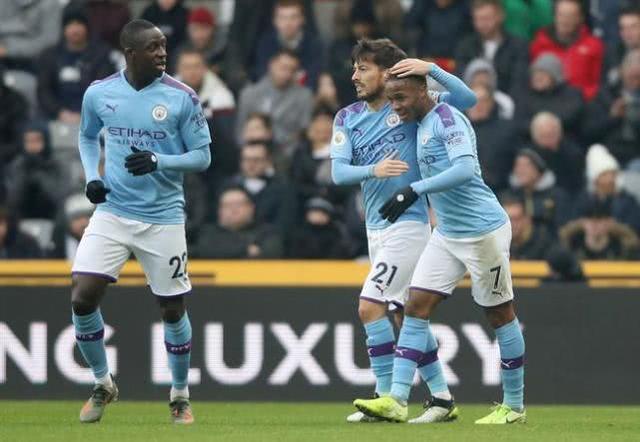  狼队韧性十足逼平曼城，防守反击成典范  