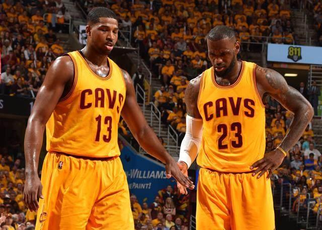  活塞官宣裁掉问题球员  